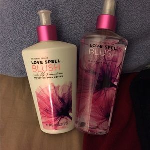 Perfume and lotion set of Love Spell "blush"