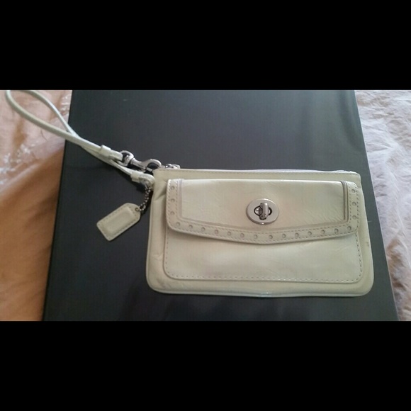 Authentic Patent Coach wristlet