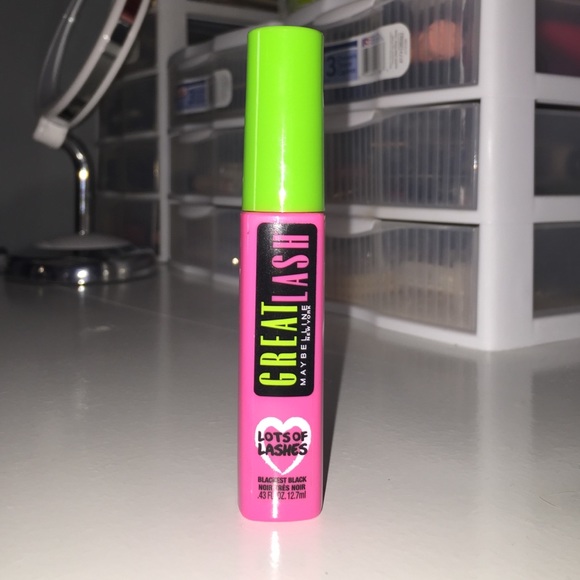 Maybelline Great Lash Lots of Lashes