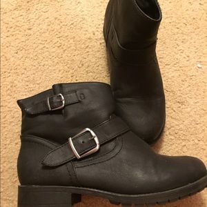 Lined American Eagle Ankle Booties