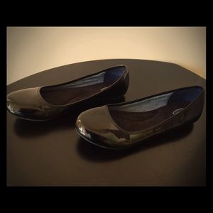 Black Patent Leather "flats" - Dr. Scholls