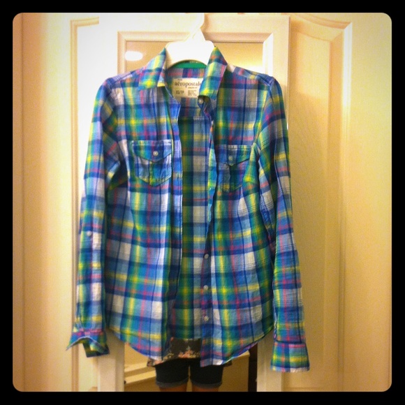 Aeropostale plaid blouse