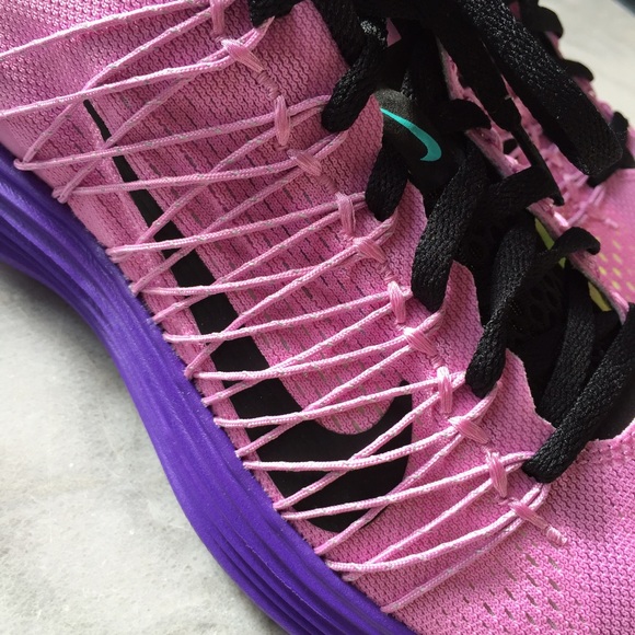 S O L D - Picture 2 of 4