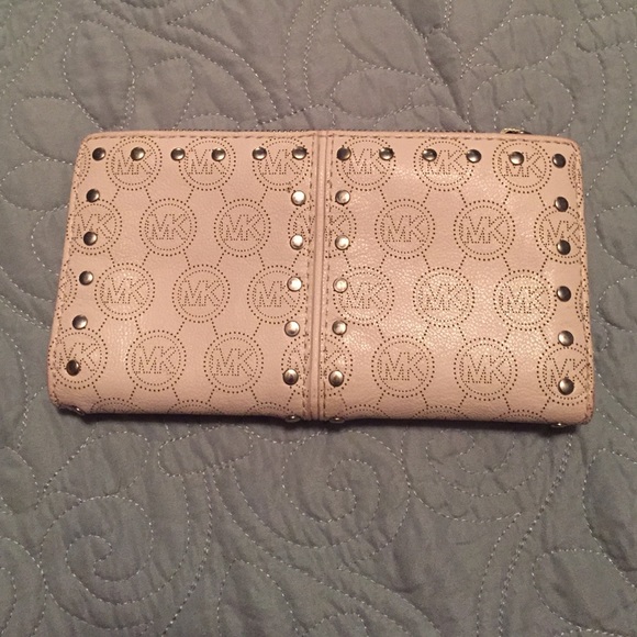 Michael Kors Clutches & Wallets - Authentic Michael Kors white wallet with studs