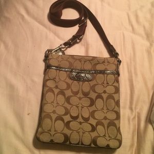 Coach small shoulder bag