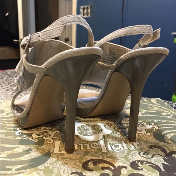 Cute grey silver studded heels - Picture 3 of 3