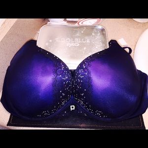 Victoria's Secret Bombshell Bra Size 36D