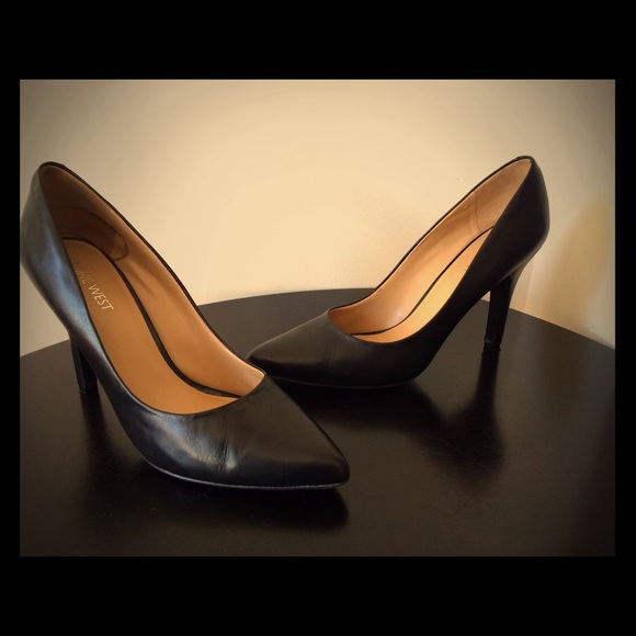 Nine West - Classic Black Pump