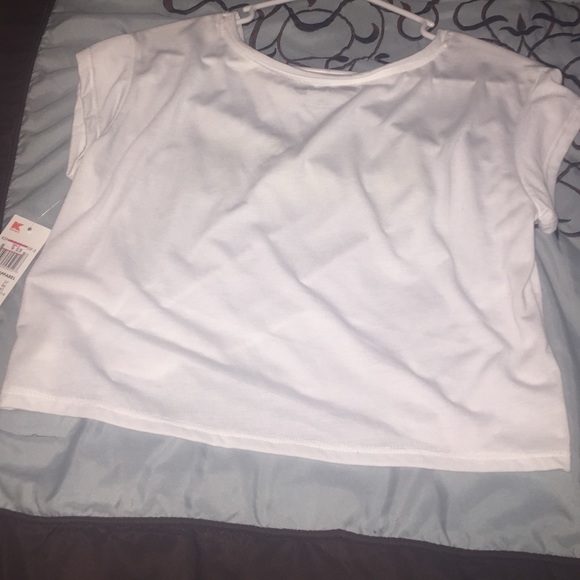 Croptop - Picture 2 of 2