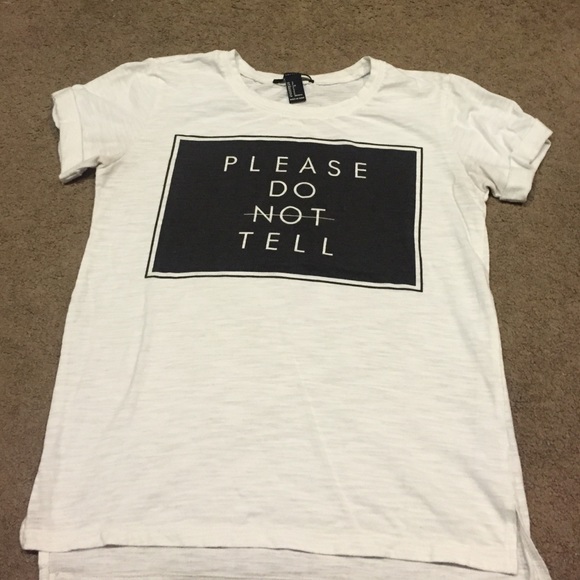 graphic tee