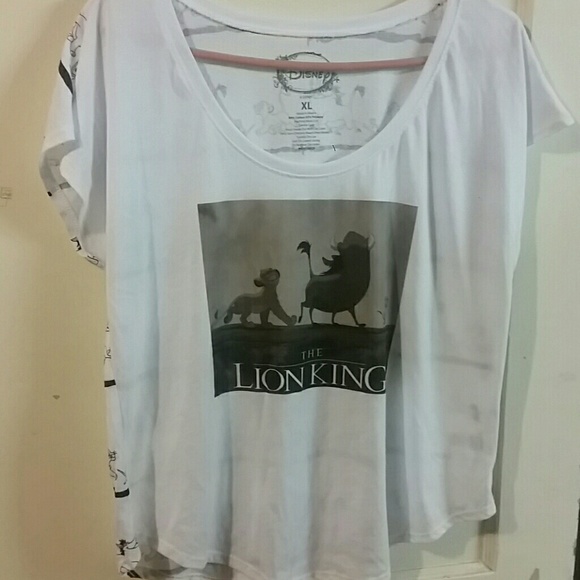 The lion kind white tee