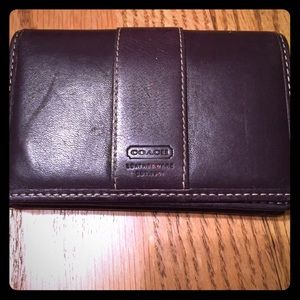 TINY DARK PURPLE COACH WALLET
