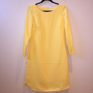 Beautiful and bright Banana Republic dress