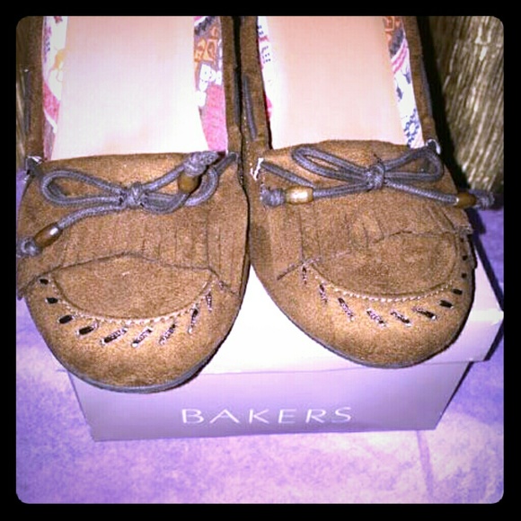 Brown  wedges