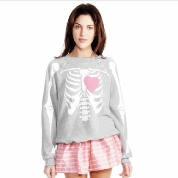 Wildfox Tops - NEW!  Wildfox 'My Beating Heart Kim's sweatshirt'