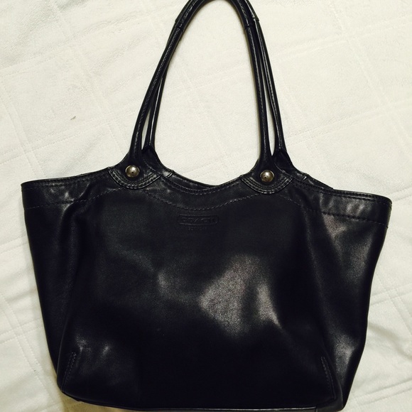 Coach Handbags - Coach Bleeker Black Leather Tote EUC