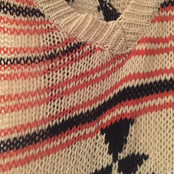Sweater - Picture 3 of 3