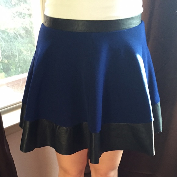 Aeropostale Dresses & Skirts - Circle Skirt