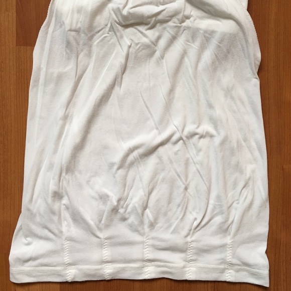 LULULEMON | White Practice Freely Yoga Halter Tank Workout Top Built in Bra 2 - Picture 3 of 4