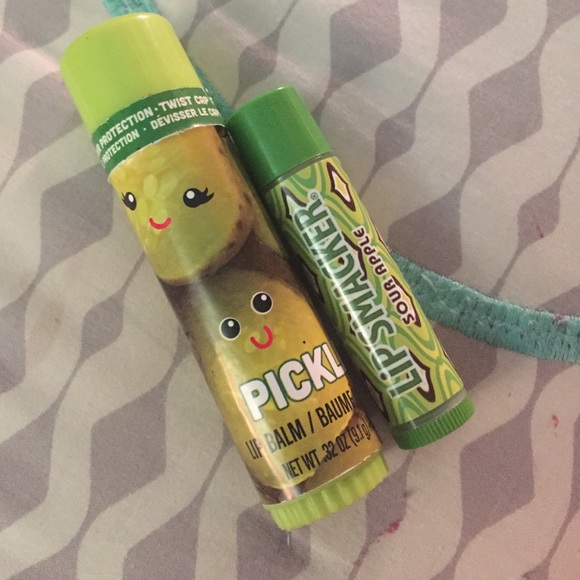 Sour apple lips smacker and the pickle lip balm - Picture 1 of 3