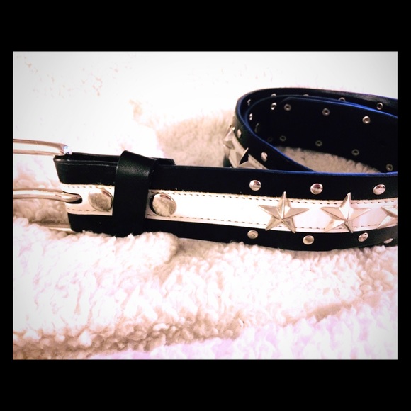 Cute star stud belt