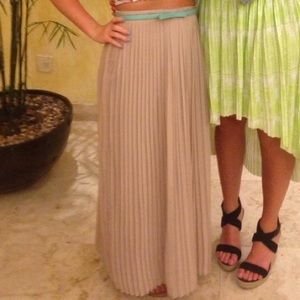 Beige pleated maxi skirt