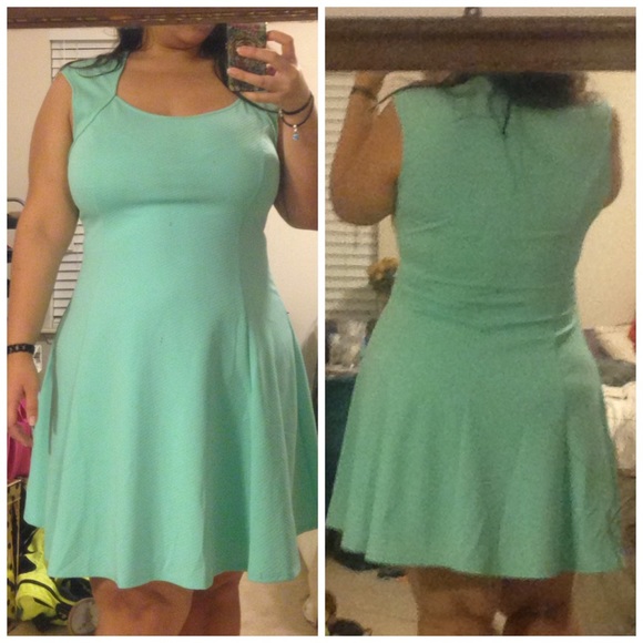 🔴SOLD🔴Mint green dress