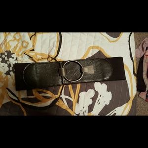 Tight brown hook belt