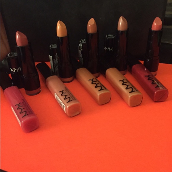 Nyx makeup cosmetics lipstick and gloss bundle - Picture 3 of 3