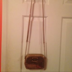 Michael Kors Rose Gold Jet Set Crossbody Purse