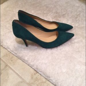 Ivanka Trump green suede pumps
