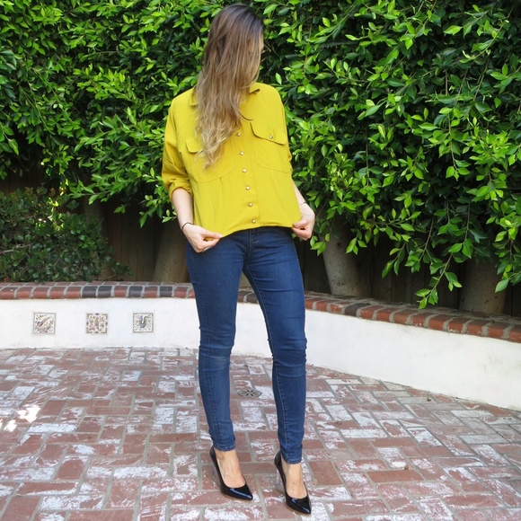 Vintage Funky Green Button Up - Picture 2 of 4