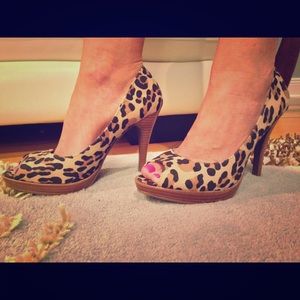 🐒Cheetah🐆 high heels