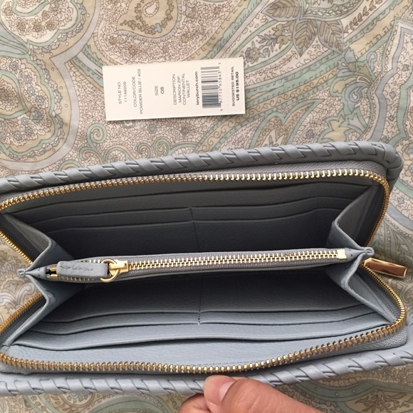 Tory Burch Marion Saddle Bag & Continental Wallet - Picture 3 of 4