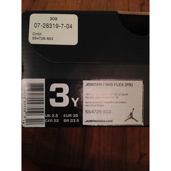 🚫Sold🚫Air Jordan Retro 1 size 3Y - Picture 4 of 4