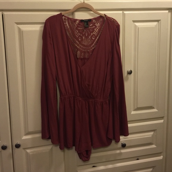 Forever 21 dress brand new . Make me an offer