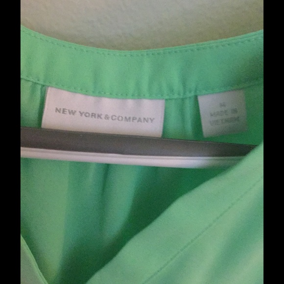 Blouse - Picture 2 of 2