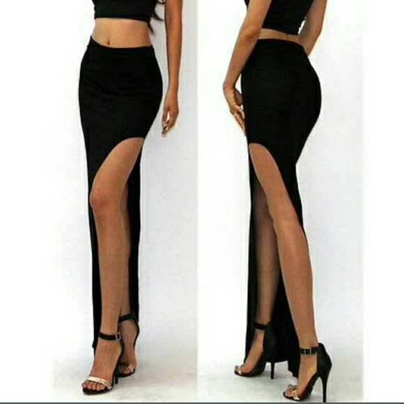 Long maxi skirt