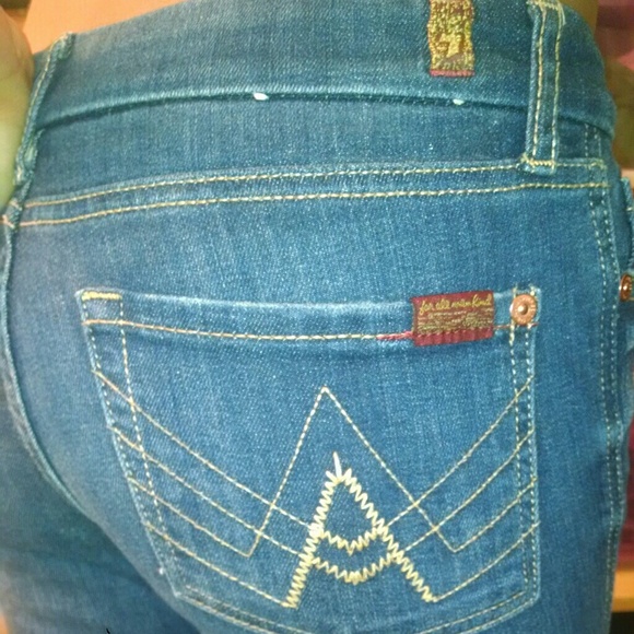 GREAT DEAL !! 7 for all Mankind A-Pocket Jeans