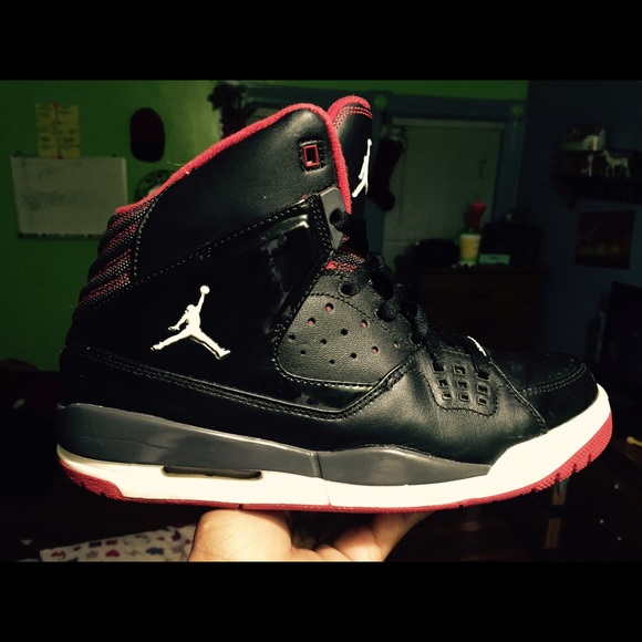 Flight Jordans - Picture 2 of 4