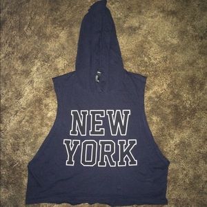 New York 90 crop top