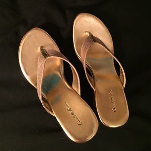 Gorgeous Gold Wedges 👡💟