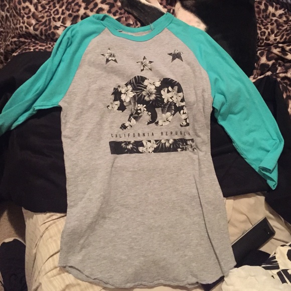 California Republic Baseball Tee
