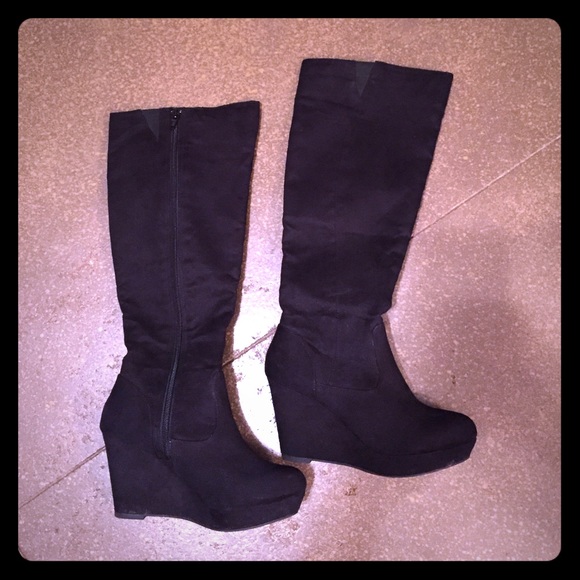 Sexy Black Wedge Boots 💃🏼👌🏼