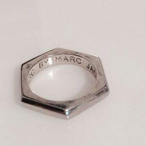 Marc by Marc Jacobs size 6 silver hexagon ring.