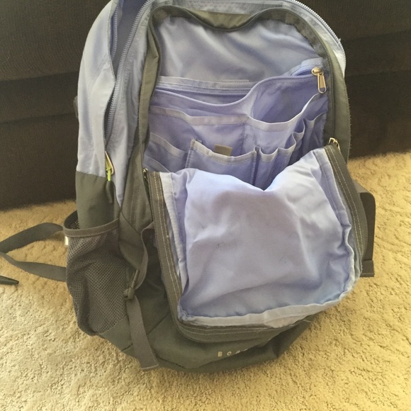 North face women's borealis - Picture 2 of 4