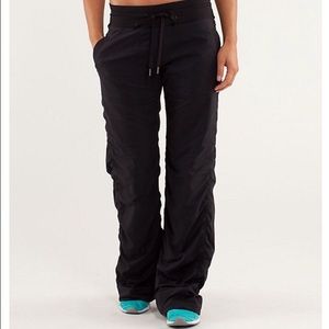 Lululemmon studio pants
