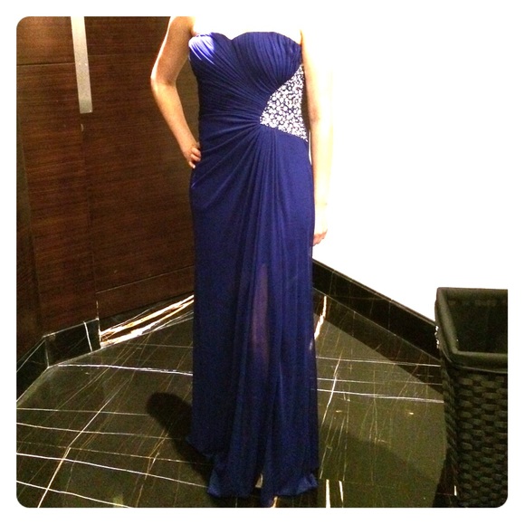 Royal blue dress for prom or special occasion