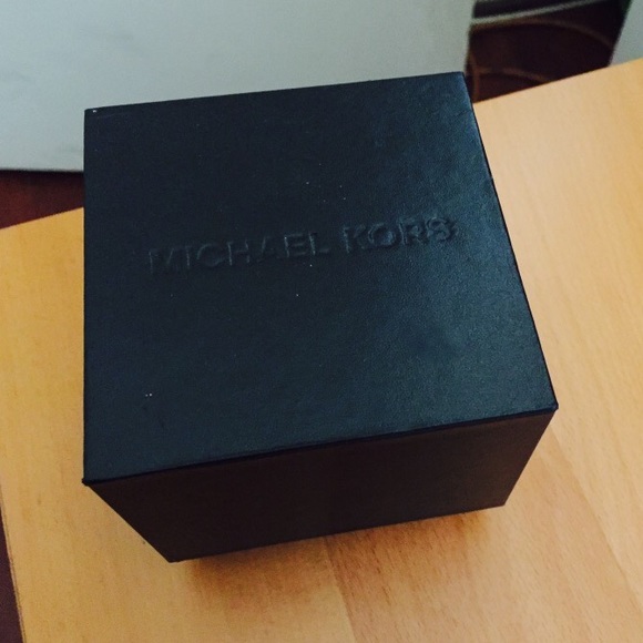 MK Blair Pavé Rose Gold-Tone Watch - Picture 3 of 4