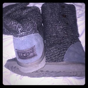 Grey Knit Uggs